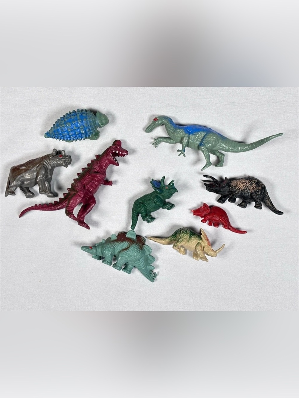 Vintage Plastic Dinosaur Toy Figures - Assorted Prehistoric Lot of 9